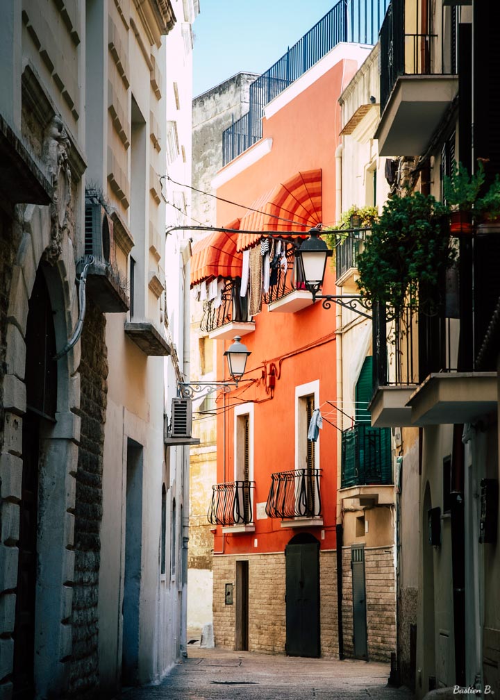 Strada Attolini | Bari, Italia