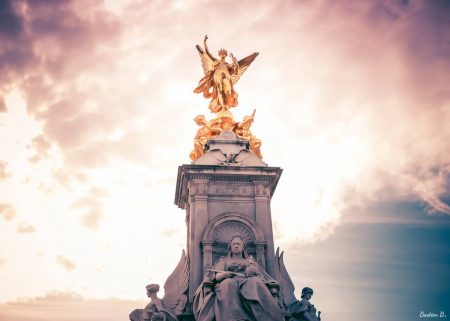 Victoria Memorial | London, England